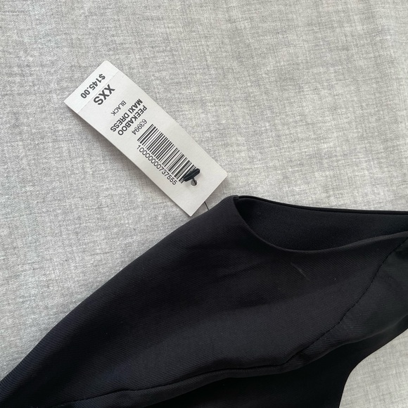 Peekaboo Maxi Dress - Picture 4 of 7